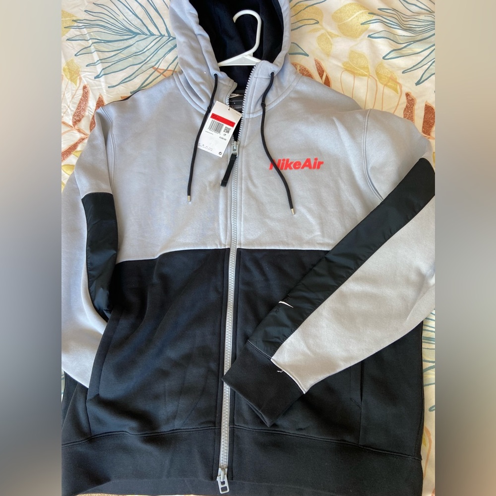 Nike Air Fleece Full zip Hoodie for Men!